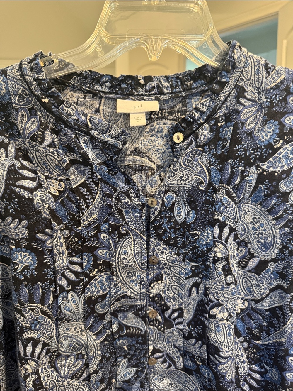 J. Jill Navy and White Paisley Button-Front Top size L